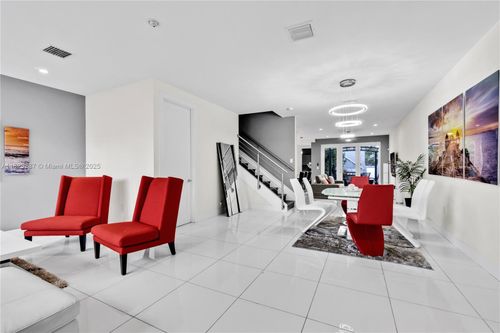 10334 Nw 66th St, Doral, FL, 33178-3883 | Card Image