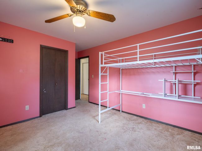 106 N 5 Th St, House other with 3 bedrooms, 2 bathrooms and null parking in Dunlap IL | Image 37