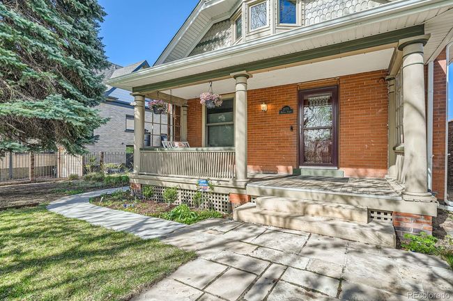 3777 Newton St, House other with 3 bedrooms, 3 bathrooms and 2 parking in Denver CO | Image 4