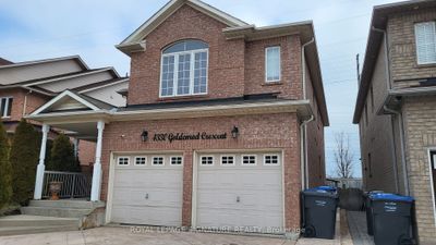 4330 Goldenrod Cres, House other with 5 bedrooms, 4 bathrooms and 4 parking in Mississauga ON | Image 2