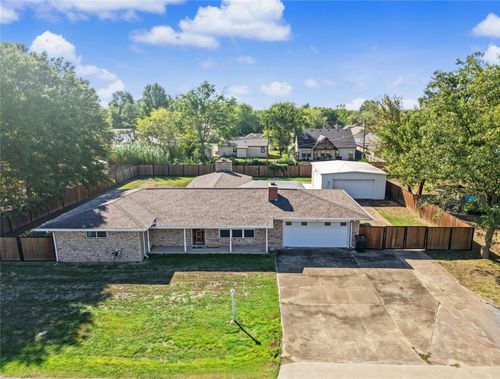 412 E Oak St, Skiatook, OK, 74070-2230 | Card Image