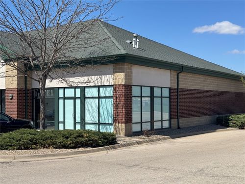 112-576 Boyson Rd Ne, Cedar Rapids, IA, 52402-7363 | Card Image