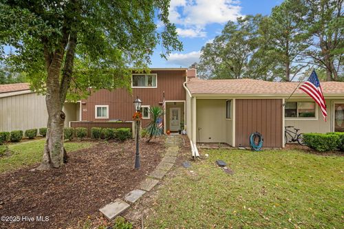 84 Quarterdeck Townes, New Bern, NC, 28562-3512 | Card Image