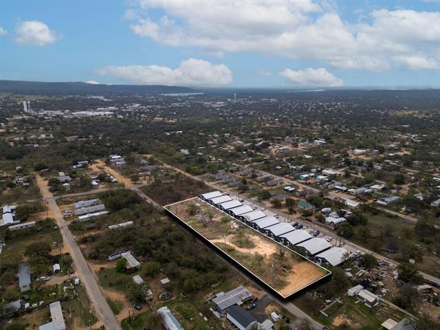 Land in Kingsland 3