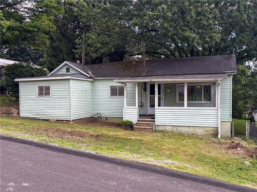 865 Fairview Ave, White Twp, PA, 15701 | Card Image