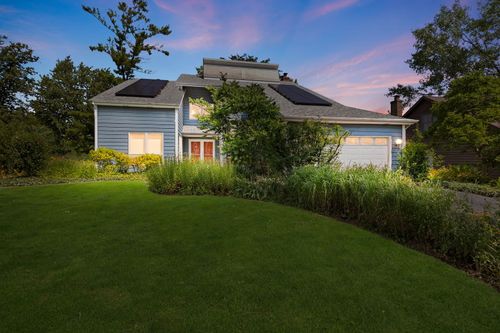 3007 Monterey Dr, Flossmoor, IL, 60422-2272 | Card Image