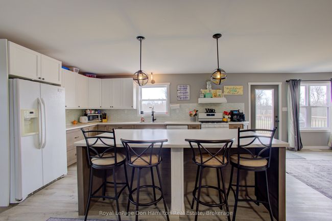 336 Turnberry St, House other with 6 bedrooms, 4 bathrooms and 10 parking in Huron ON | Image 13