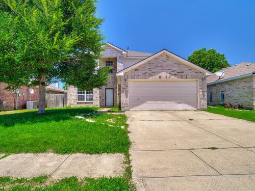 905 Hems Ln, Arlington, TX, 76001-5922 | Card Image