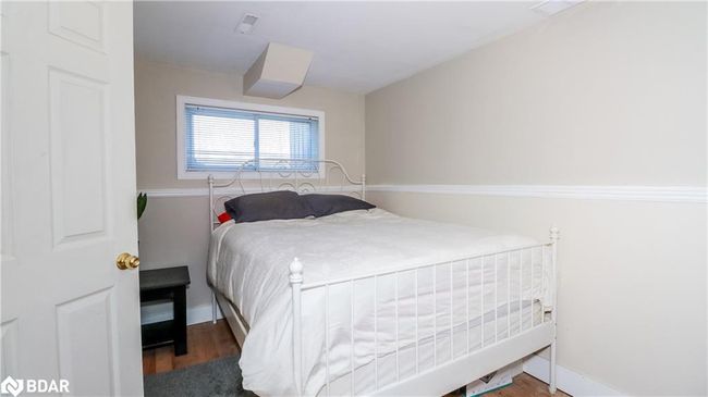 51 Christie Cres, House other with 4 bedrooms, 2 bathrooms and 5 parking in Barrie ON | Image 35