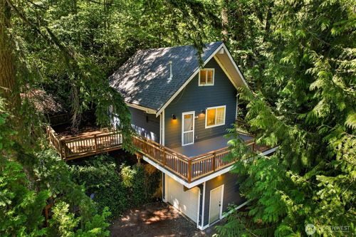 10 Austin Creek Ln, Bellingham, WA, 98229-7604 | Card Image
