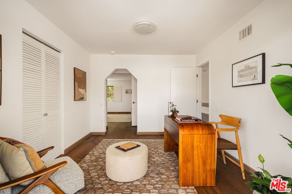Residential in Los Angeles 4