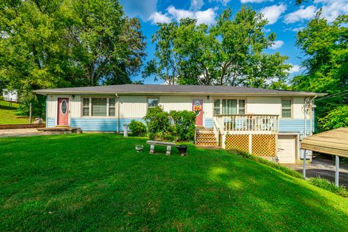 126 Coburn Dr, Chattanooga, TN, 37415-1720 | Card Image