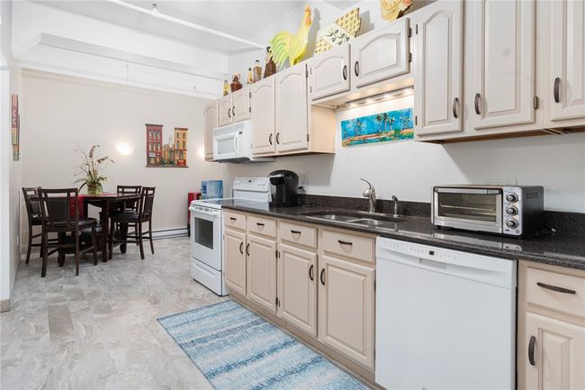 APT-12 - 148 Bernon St, Condo with 2 bedrooms, 1 bathrooms and 2 parking in Woonsocket RI | Image 8