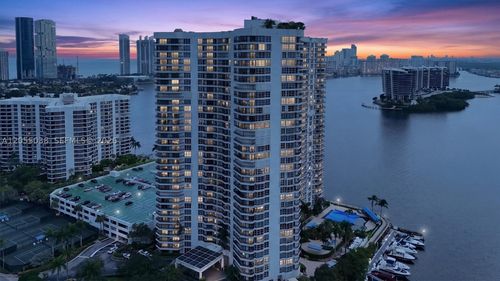 1606-3530 Mystic Pointe Dr, Aventura, FL, 33180-4529 | Card Image
