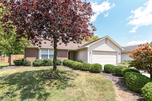 4371 Arlington Cir, Indianapolis, IN, 46237-9214 | Card Image