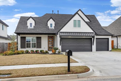 13716 S 21st Ct E, Bixby, OK, 74008-1172 | Card Image