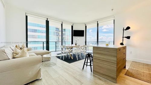 unit-2001-121 Ne 34th St, Miami, FL, 33137-3877 | Card Image