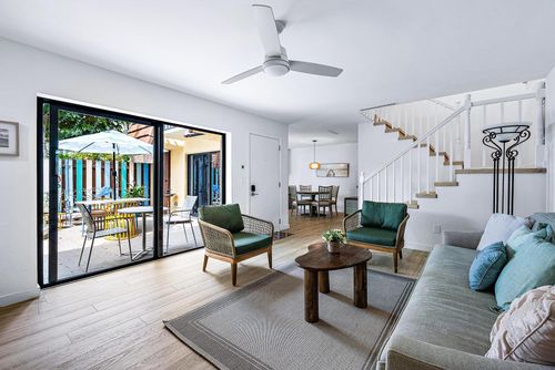 42c-825 Center St, Jupiter, FL, 33458-4142 | Card Image