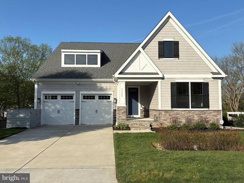 2240 N Underwood St, FALLS CHURCH, VA, 22043-1904 | Card Image