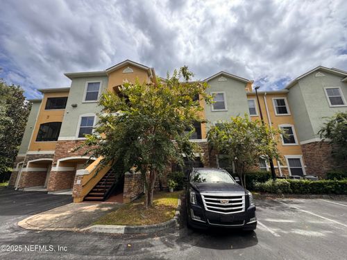 1413-8539 Gate Pkwy W, JACKSONVILLE, FL, 32216-1019 | Card Image