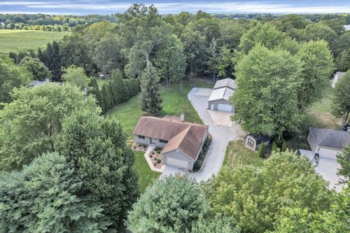 10959 Heimberger Rd Nw, Baltimore, OH, 43105-9555 | Card Image