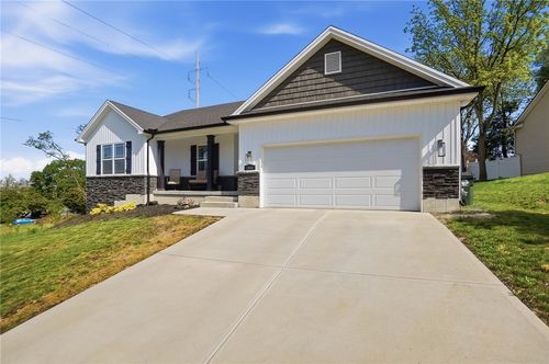 1815 E Lindsey Ave, Miamisburg, OH, 45342-2644 | Card Image