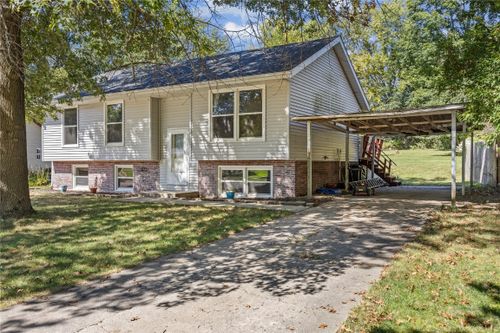 104 Therese Avenue, Anamosa, IA, 52205 | Card Image