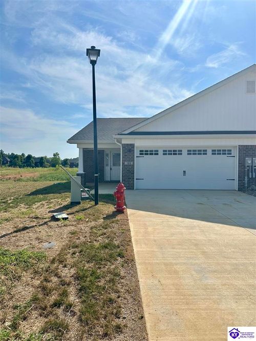 122 Webster Ridge Ct, Vine Grove, KY, 40175-9444 | Card Image