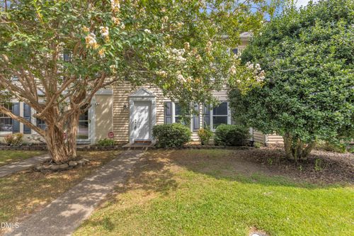 12 Patriot Cir, Durham, NC, 27704-1752 | Card Image