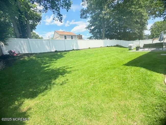 11 Bristlecone Dr, House other with 4 bedrooms, 3 bathrooms and null parking in Howell NJ | Image 32
