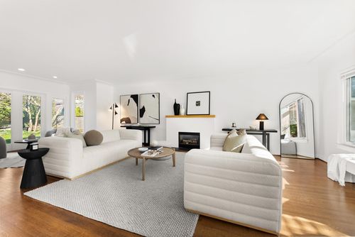 4709 Chancellor Blvd, Vancouver, BC, V6T1C8 | Card Image