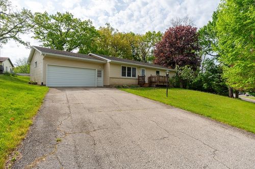 649 Oakwood Drive, Durand, WI, 54736 | Card Image