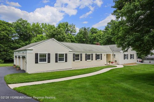 1 Flora Dr, Holmdel, NJ, 07733-2005 | Card Image