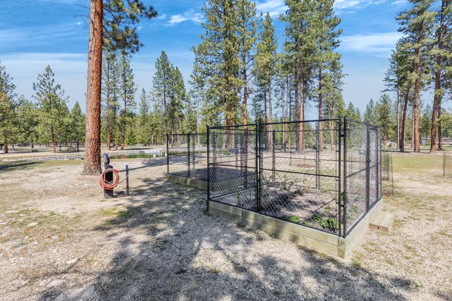 887 Bear Creek Trl, House other with 3 bedrooms, 2 bathrooms and null parking in Victor MT | Image 69