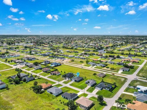 1826 7th Pl, Cape Coral, FL, 33993-4014 | Card Image