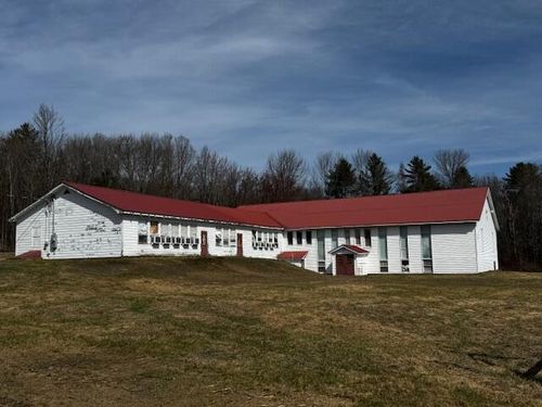 99 Easy Street, Canaan, ME, 04924 | Card Image