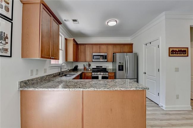 1213 Harris Commons Pl, Townhouse with 2 bedrooms, 3 bathrooms and 2 parking in Roswell GA | Image 22