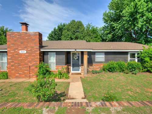 2031 Kens Cir, Crescent, OK, 73028-9294 | Card Image