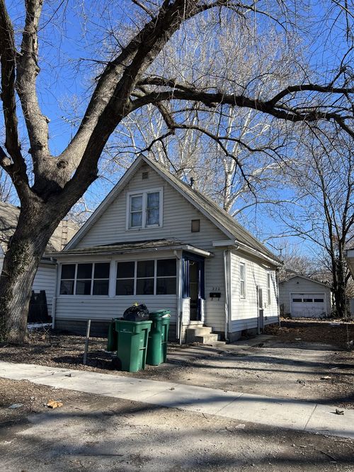 220 S David St, Springfield, IL, 62703-1431 | Card Image