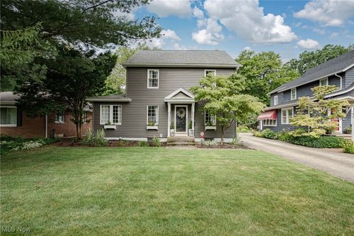 284 Kenilworth Drive, Akron, OH, 44313 | Card Image