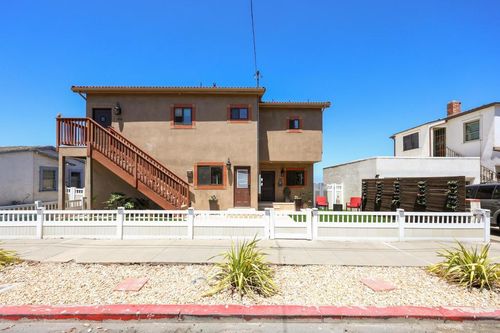 4960 Vista Pl, San Diego, CA, 92116-1429 | Card Image