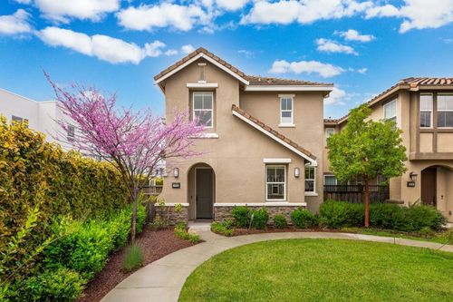 850 Maple Pl, East Palo Alto, CA, 94303-1353 | Card Image