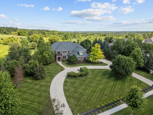 2730 E Apple Hill Boulevard, APPLETON, WI, 54913 | Card Image