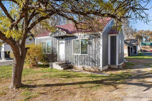 406 W Avenue E, Jerome, ID, 83338-2912 | Card Image