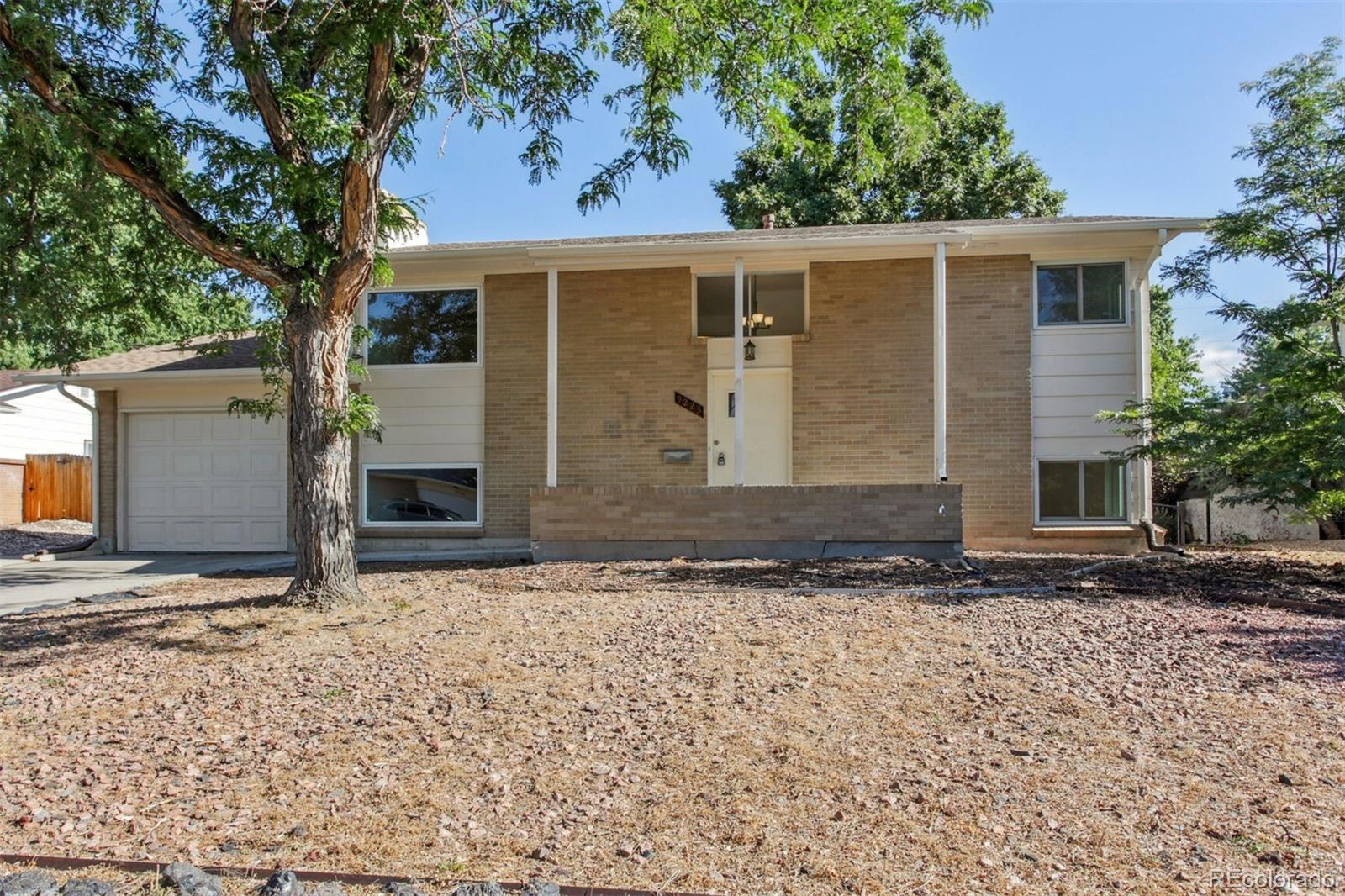 Kentucky Pl, Lakewood, CO 80226