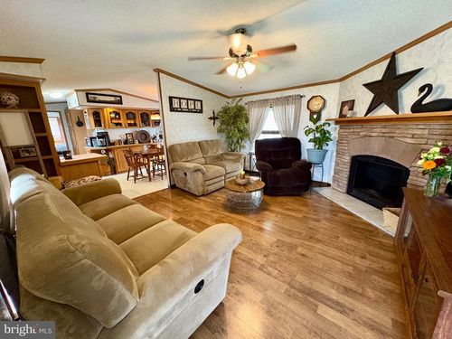 20 Circle Dr, COLUMBIA, PA, 17512-9626 | Card Image