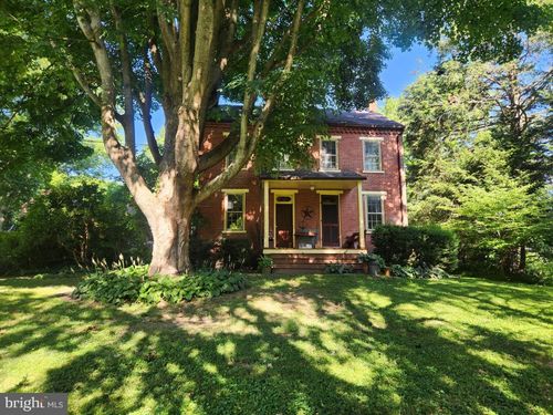 1520 New Danville Pike, LANCASTER, PA, 17603-9613 | Card Image