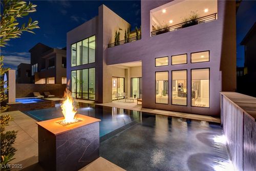 10752 Patina Hills Ct, Las Vegas, NV, 89135-9129 | Card Image