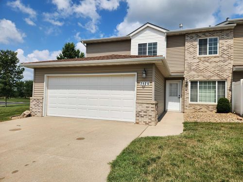 2126 Josie Ridge, Waterloo, IA, 50701 | Card Image