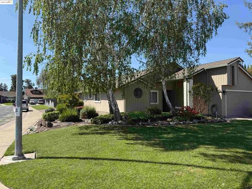 1006 Shadow Creek Dr, Stockton, CA, 95209-1460 | Card Image